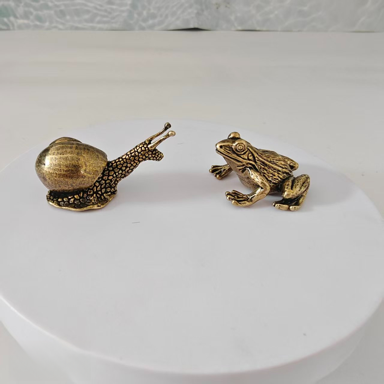 2 pieces of brass frog and sna - Aquarium Fish Guppy 评论和价格